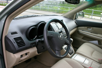 Lexus-RX400h