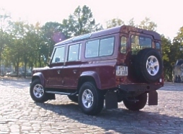 Land Rover Defender