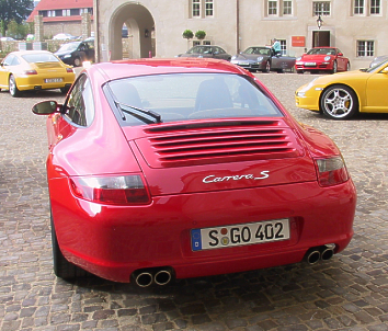 Porsche 911 Carrera